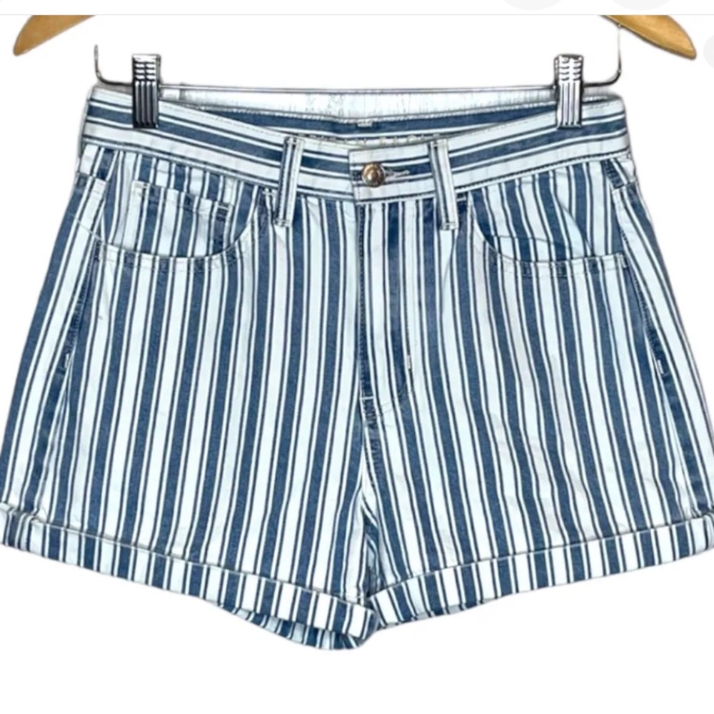 American Eagle mom jean shorts blue and white striped